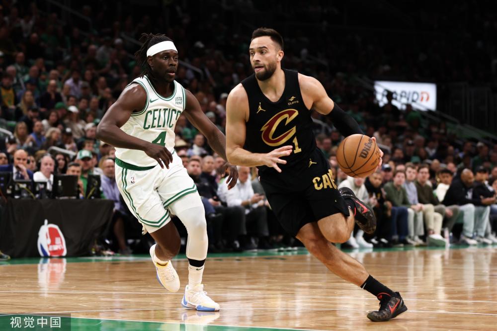 明对比的是 明对比的是